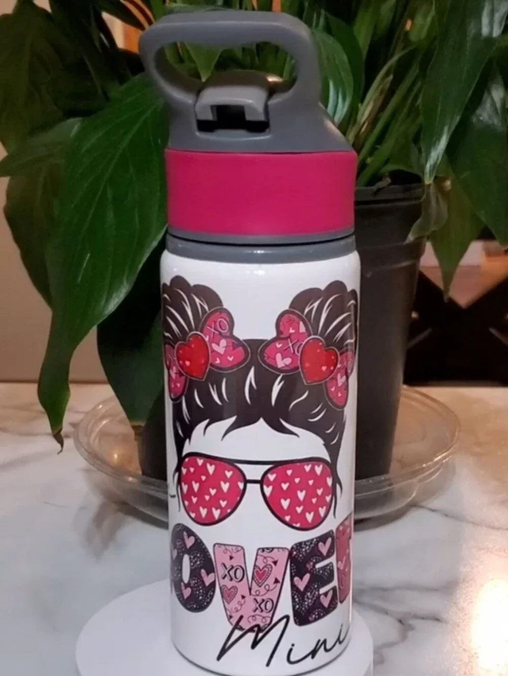 One Loved Minnie 20 oz Sport Water Bottle 🎉sale
